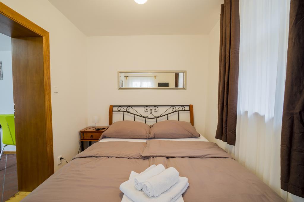 Studio Ztracena 8 Olomouc Ngoại thất bức ảnh
